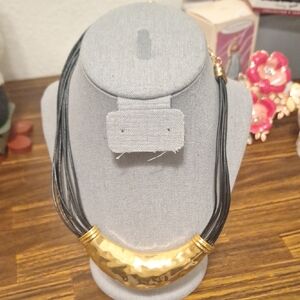 Chico Elegant Necklace